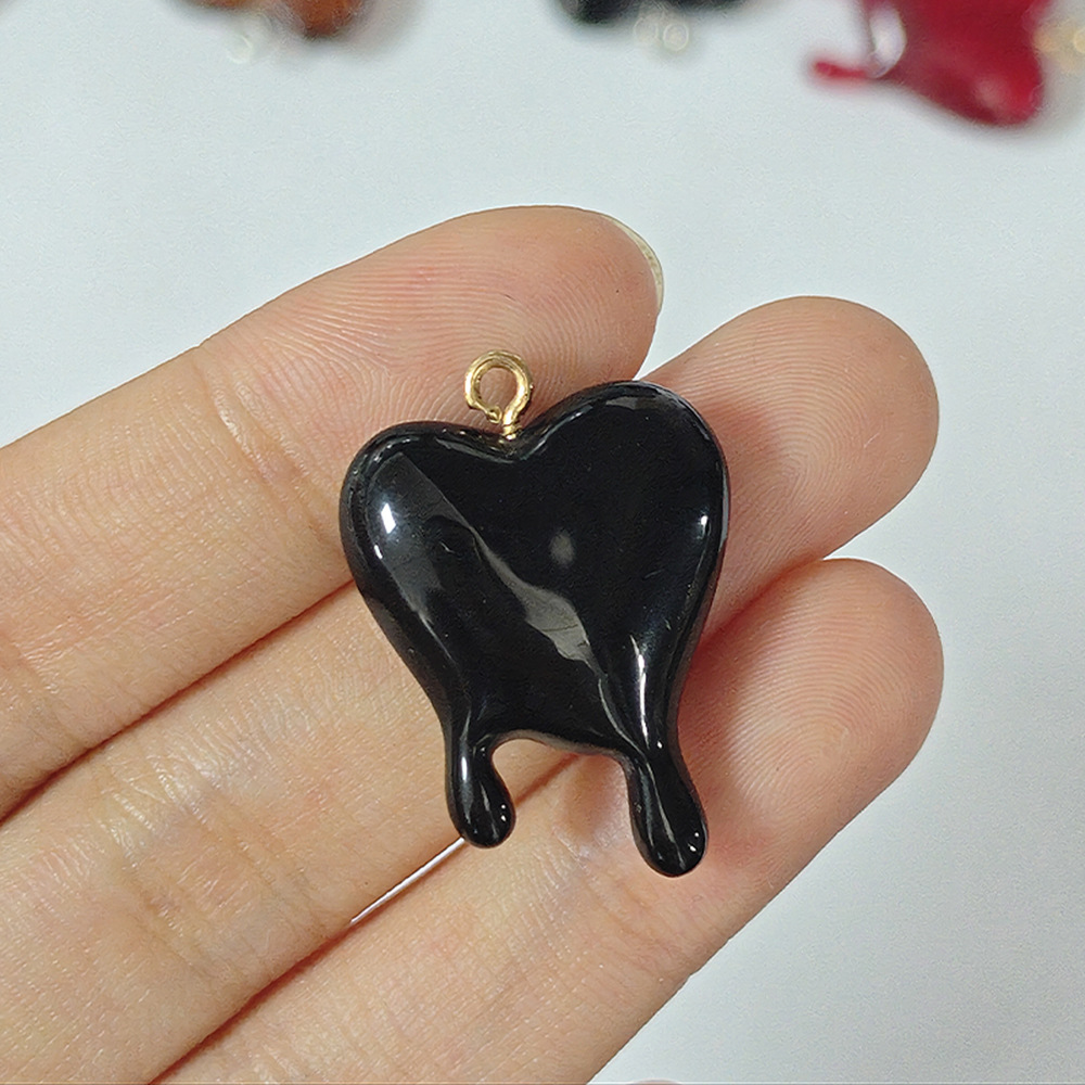10pcs Drop Blood Heart-shaped  - Resin Art Box review and price